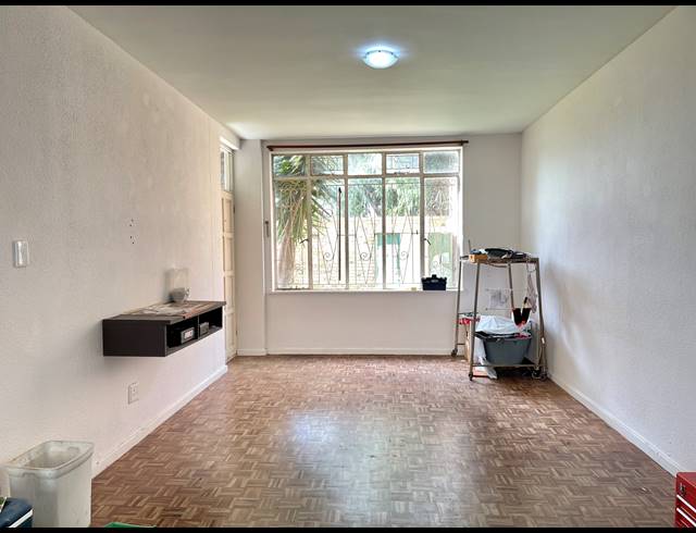 2 BEDROOM APARTMENT FOR SALE IN HEATHFIELD